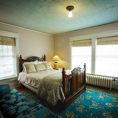 לינקולן The Rogers House Inn Bed And Breakfast מראה חיצוני תמונה