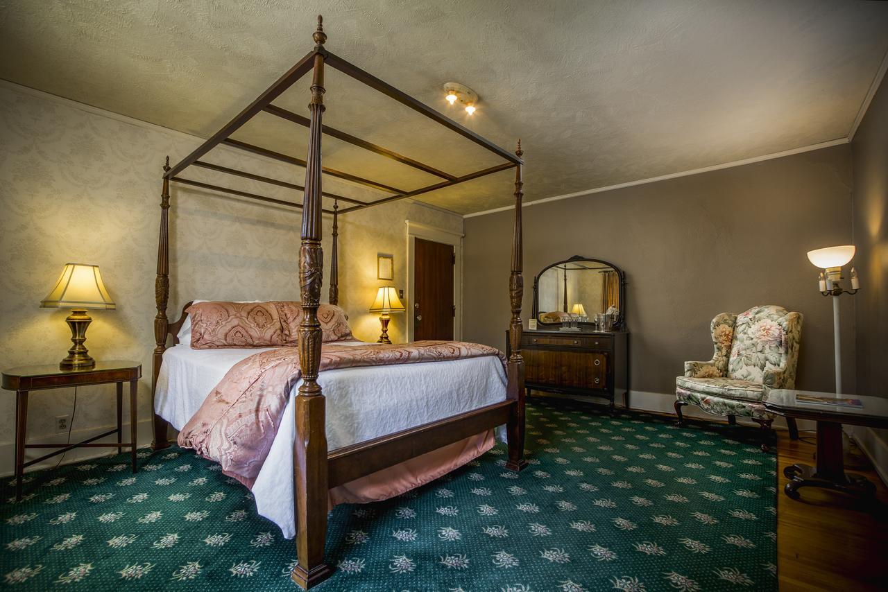 לינקולן The Rogers House Inn Bed And Breakfast מראה חיצוני תמונה