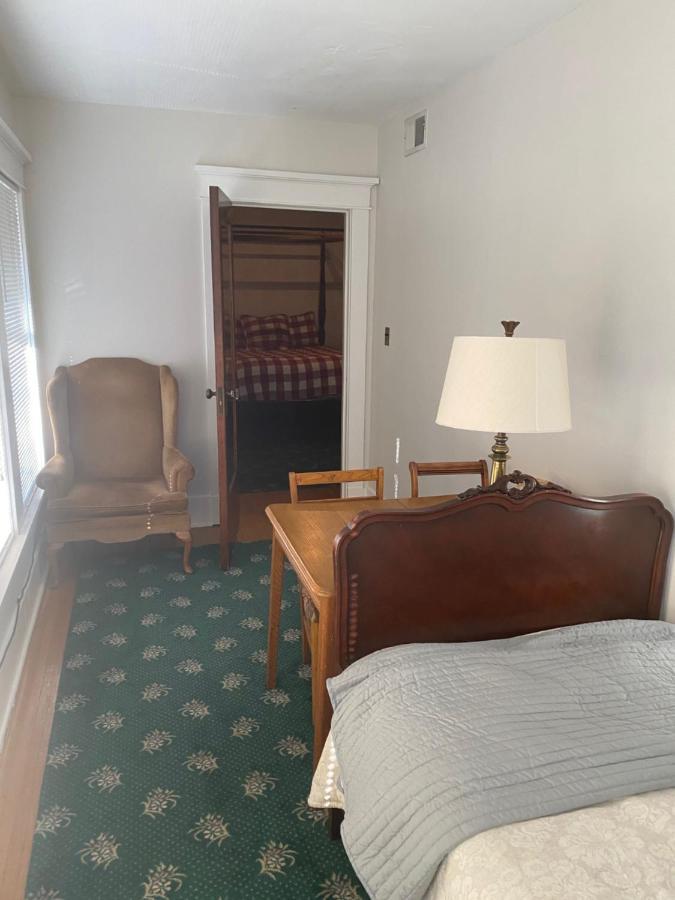 לינקולן The Rogers House Inn Bed And Breakfast מראה חיצוני תמונה